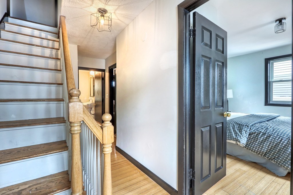 12 Jenkins St, South Boston