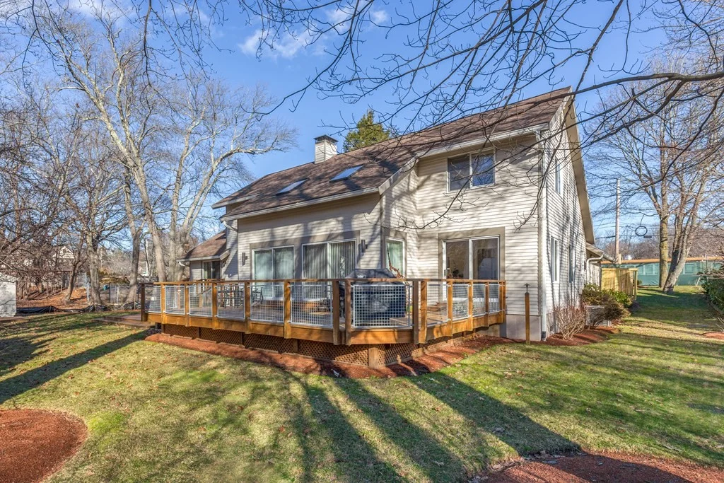11 Beethoven Ave, Waban