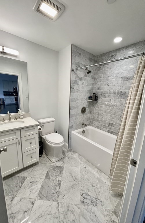 728 East Broadway, South Boston