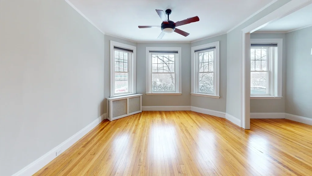 79 Thatcher St, Coolidge Corner