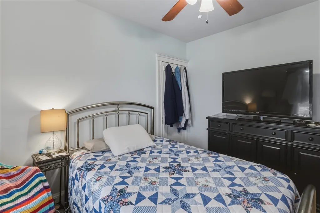 192 Brookside Pkwy, Medford