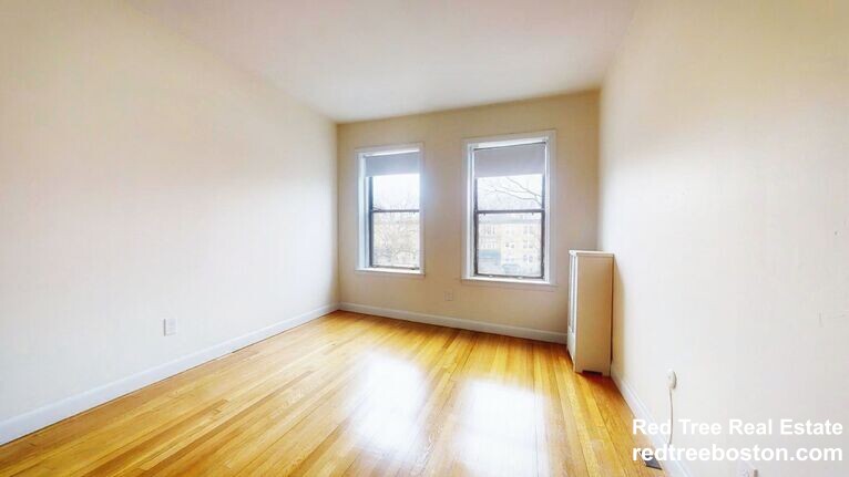 1131 Commonwealth Ave, Allston