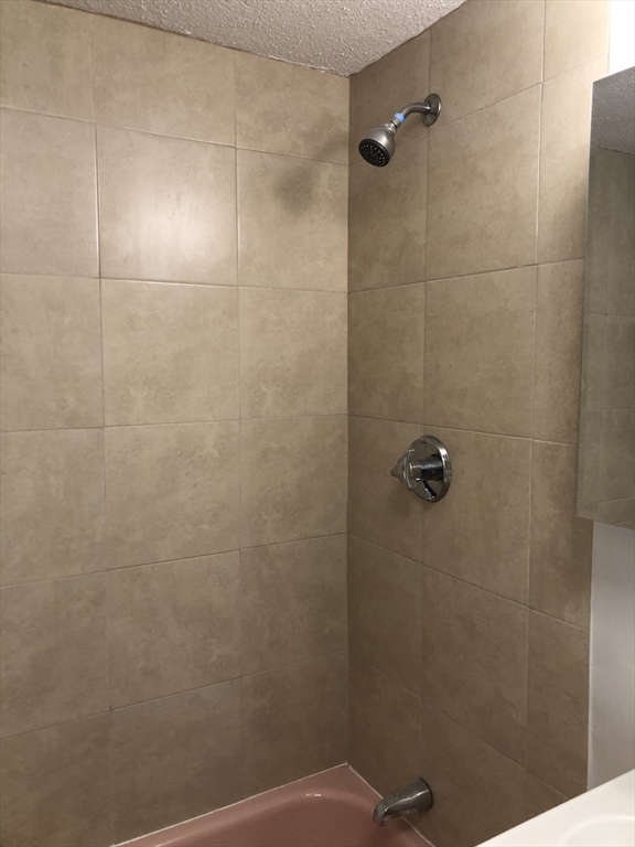 685 Moody St, Waltham