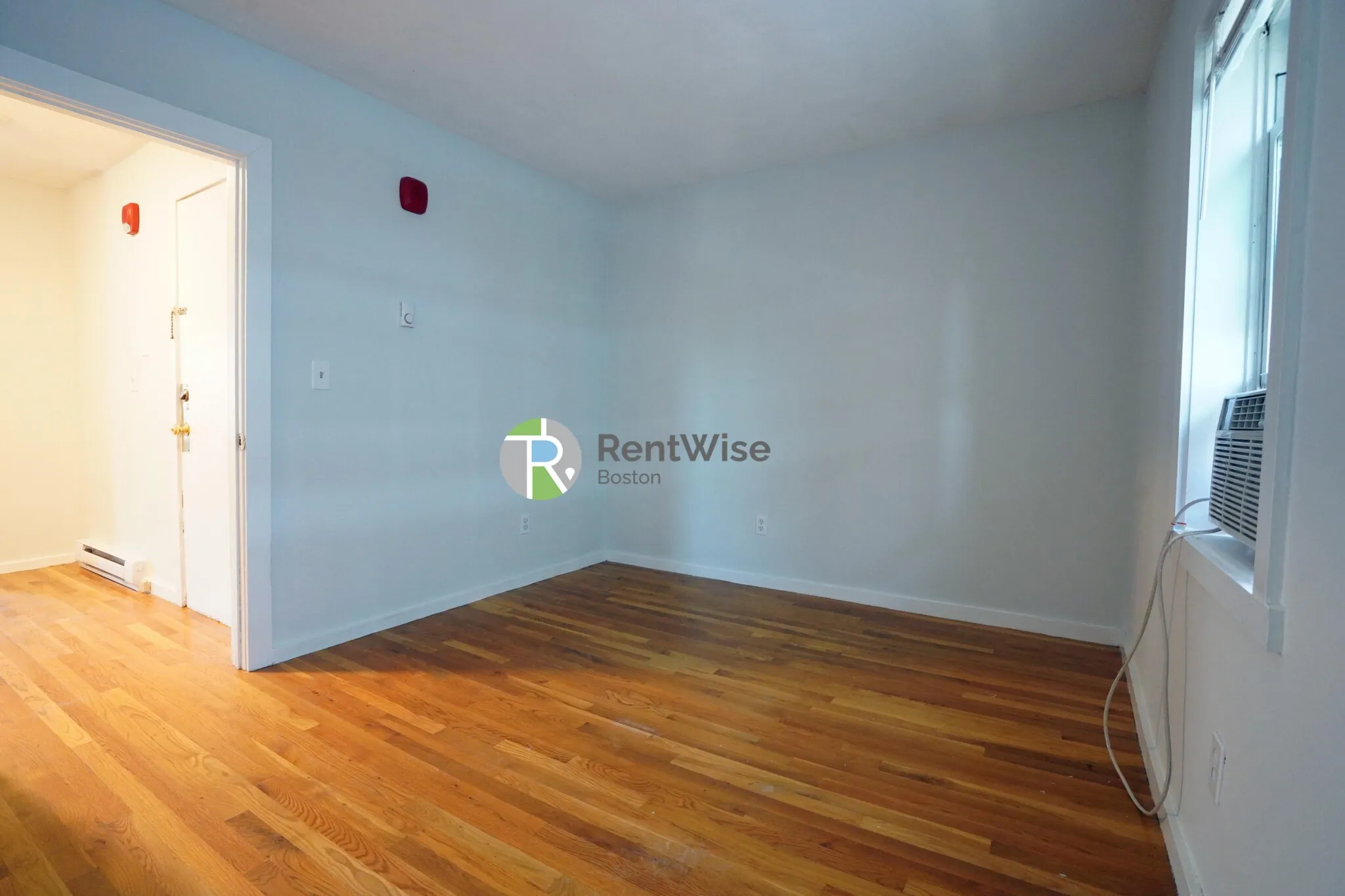 3 Schrepel Pl, South Boston