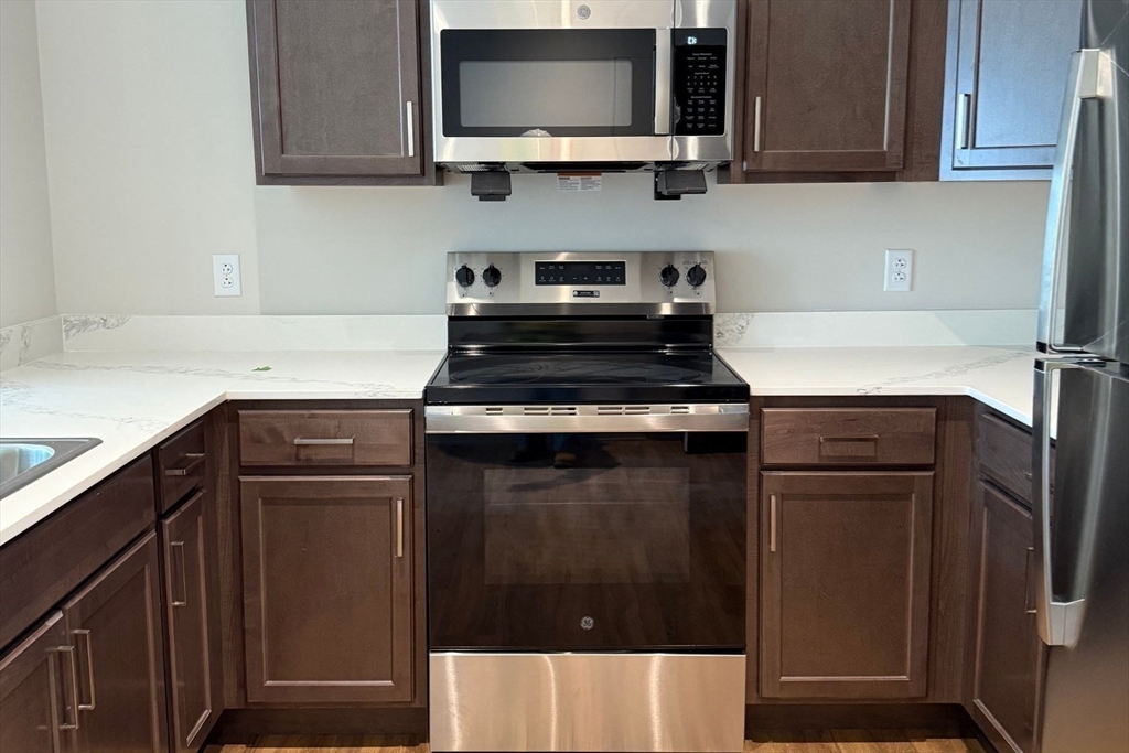 1170 Tremont St, Roxbury