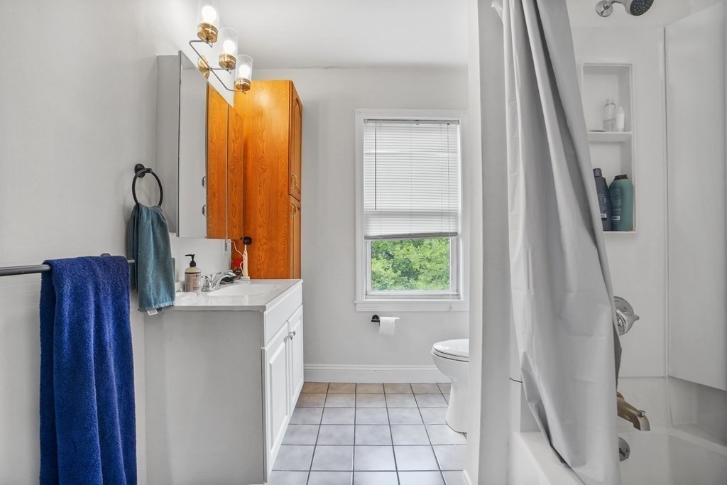 140 D St, South Boston