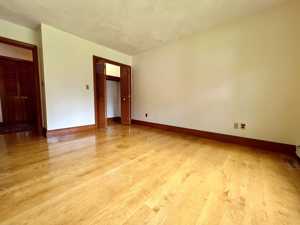 177R Faneuil St, Brighton