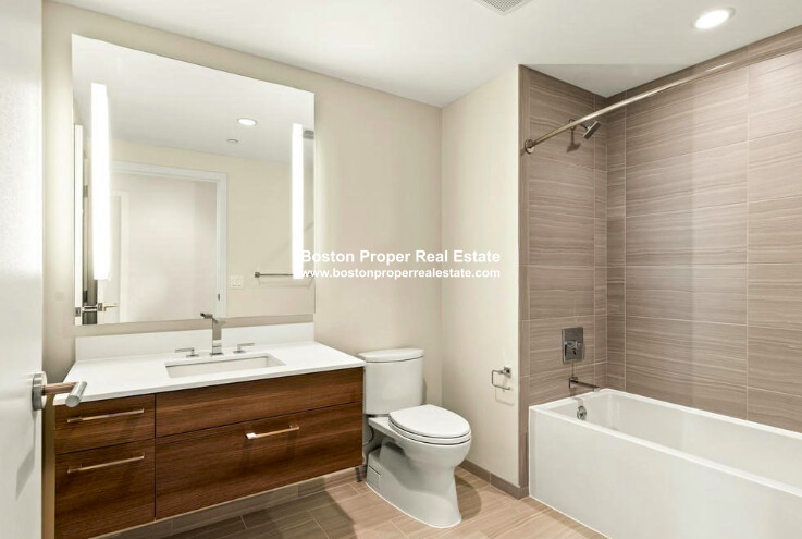 30 Dalton St, Back Bay