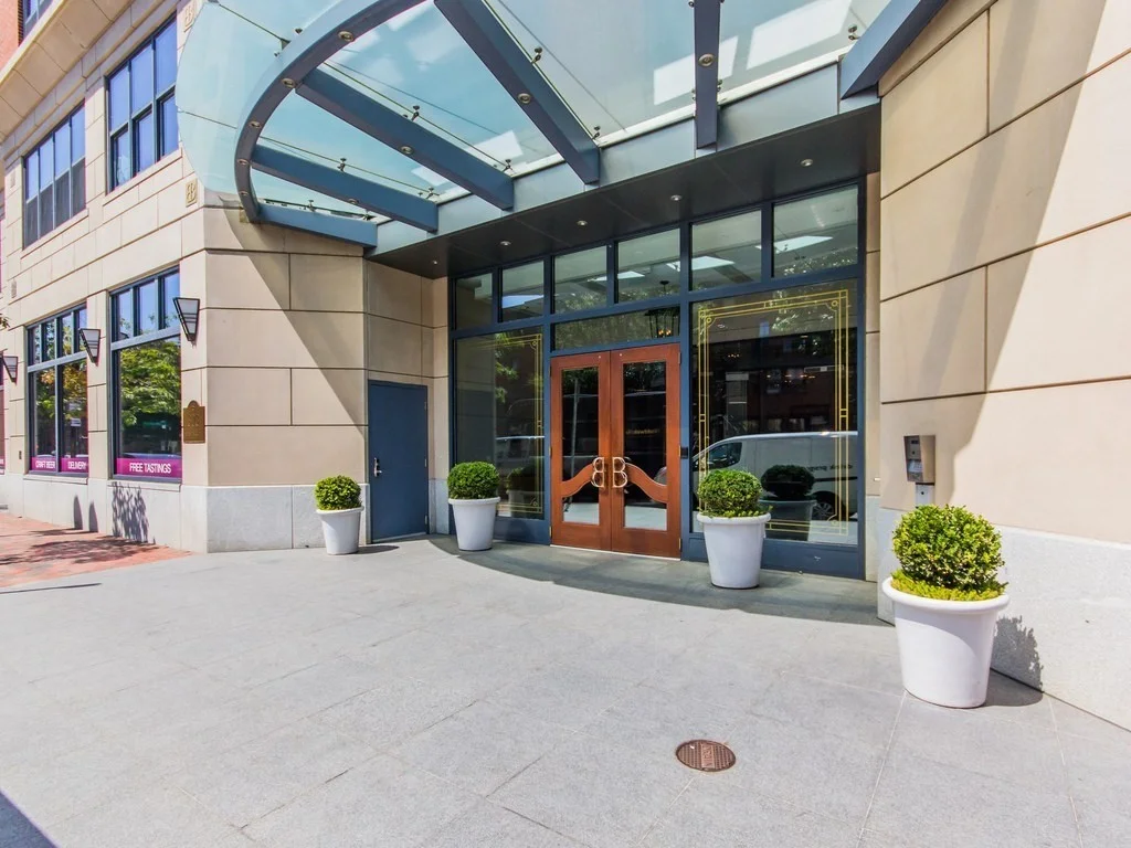 303 Columbus Ave, Back Bay