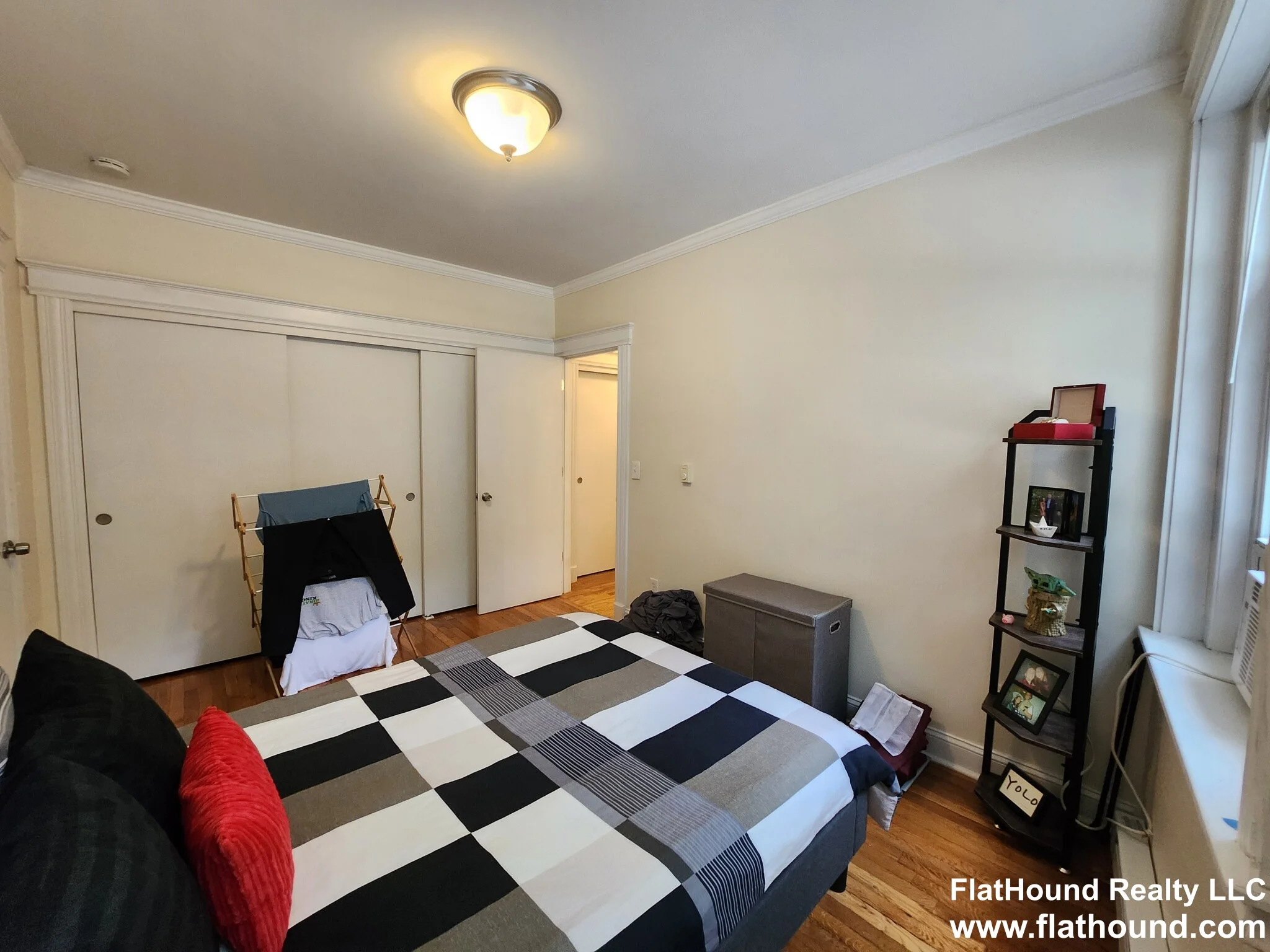 94 Brainerd Rd, Allston