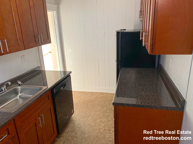 116 Washington St, Brighton