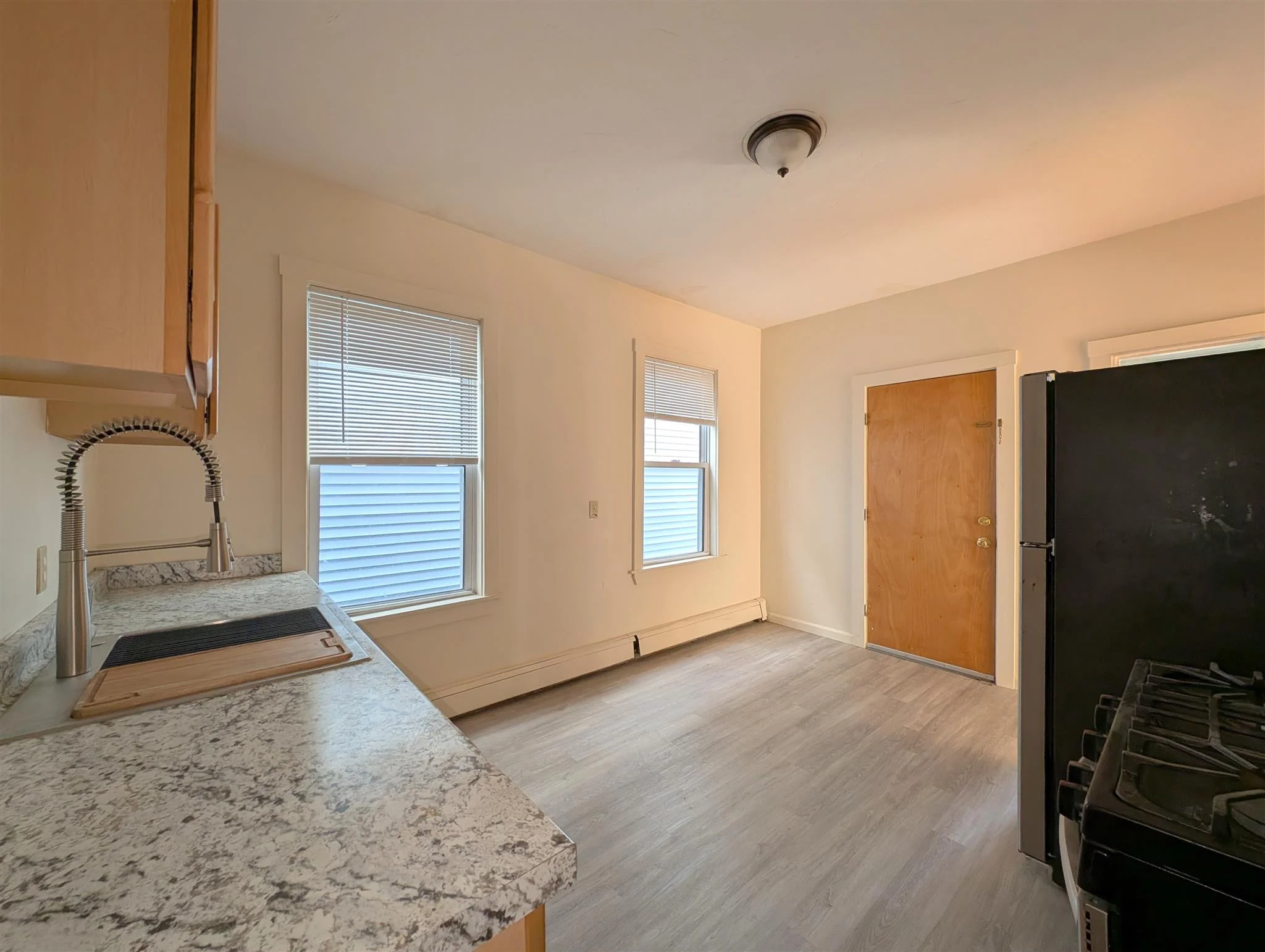 61 Webster Ave, Ward Two