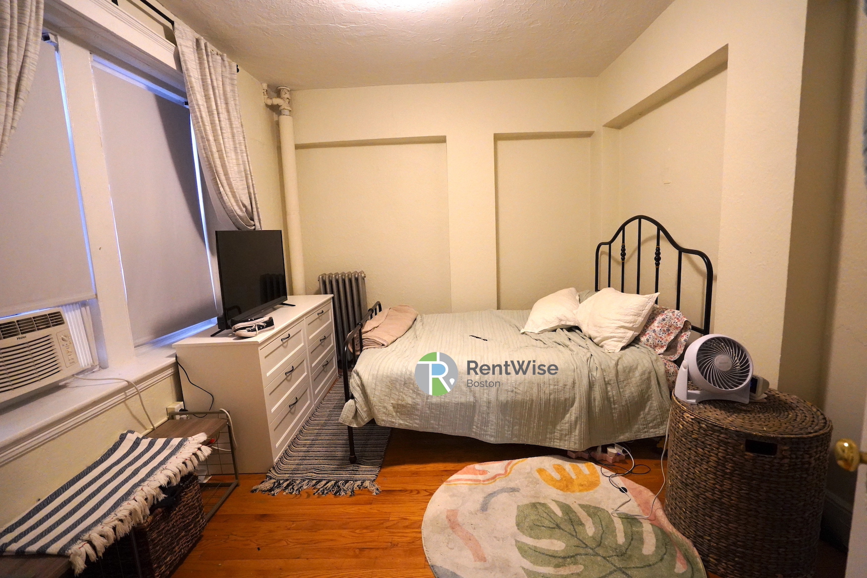 1810 Commonwealth Ave, Brighton