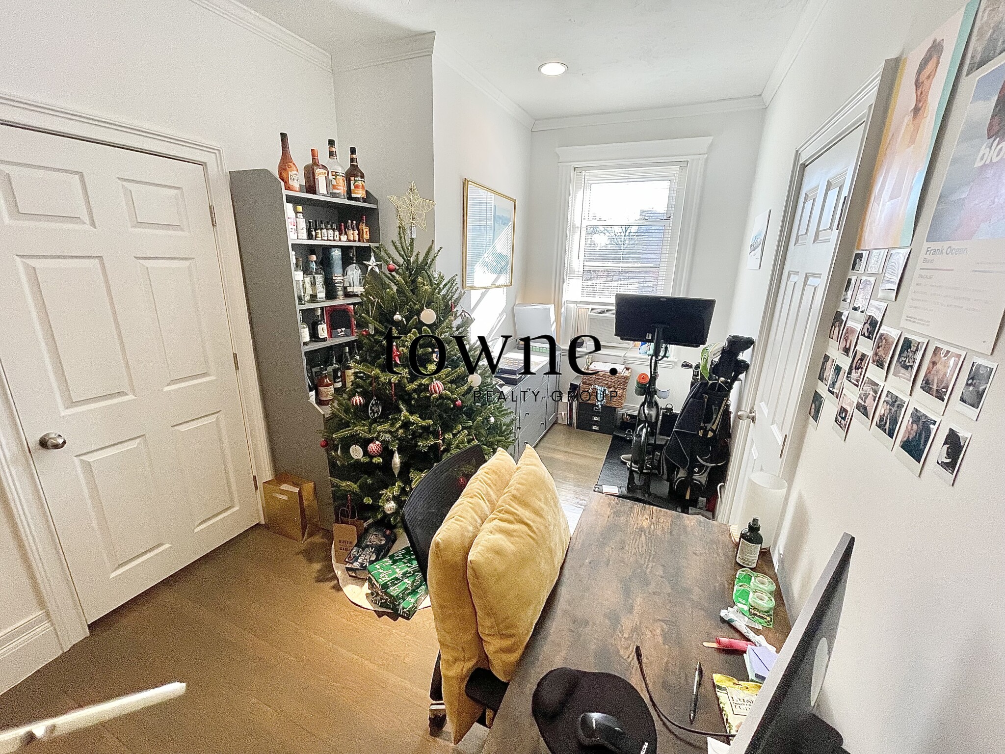 106 Queensberry St, Fenway