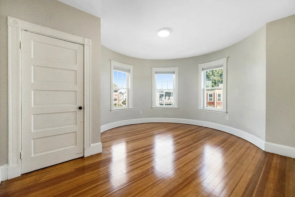 24 Howes St, Dorchester