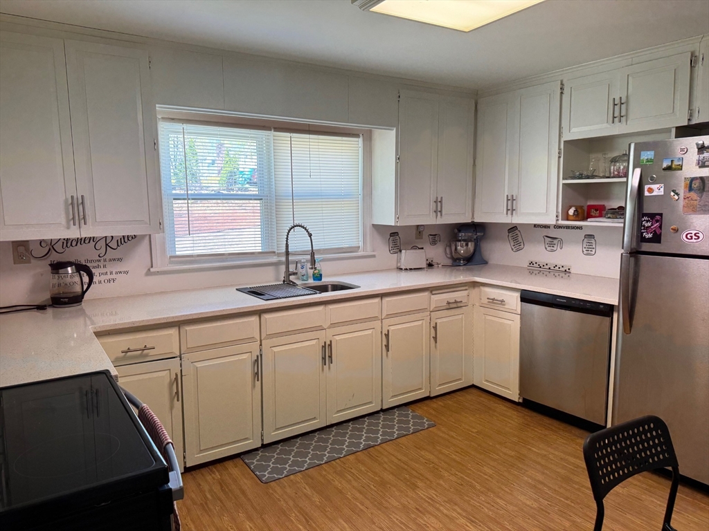 87 Starr St, Leominster