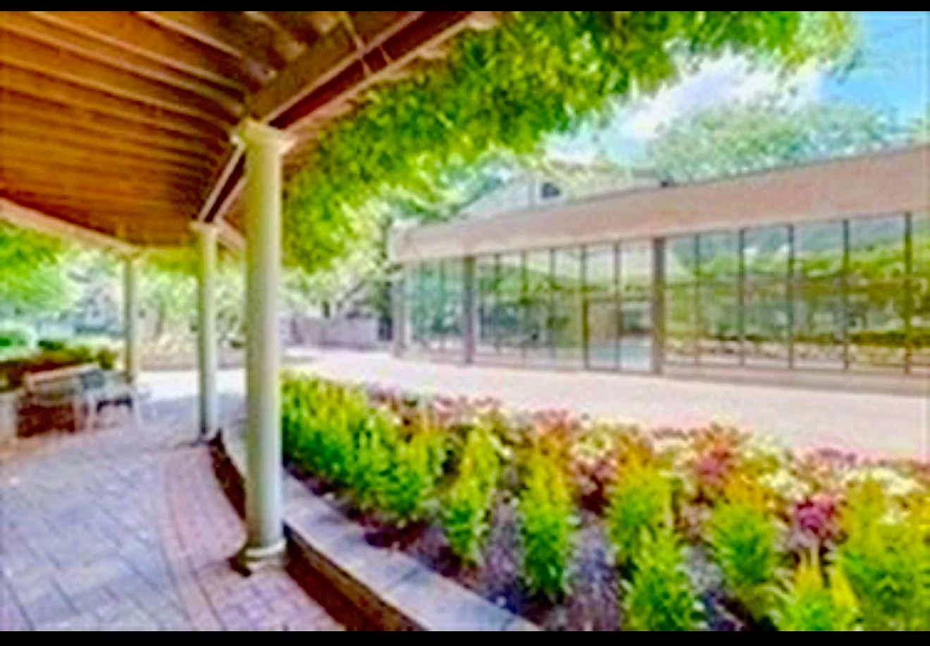 1731 Beacon St, Washington Square