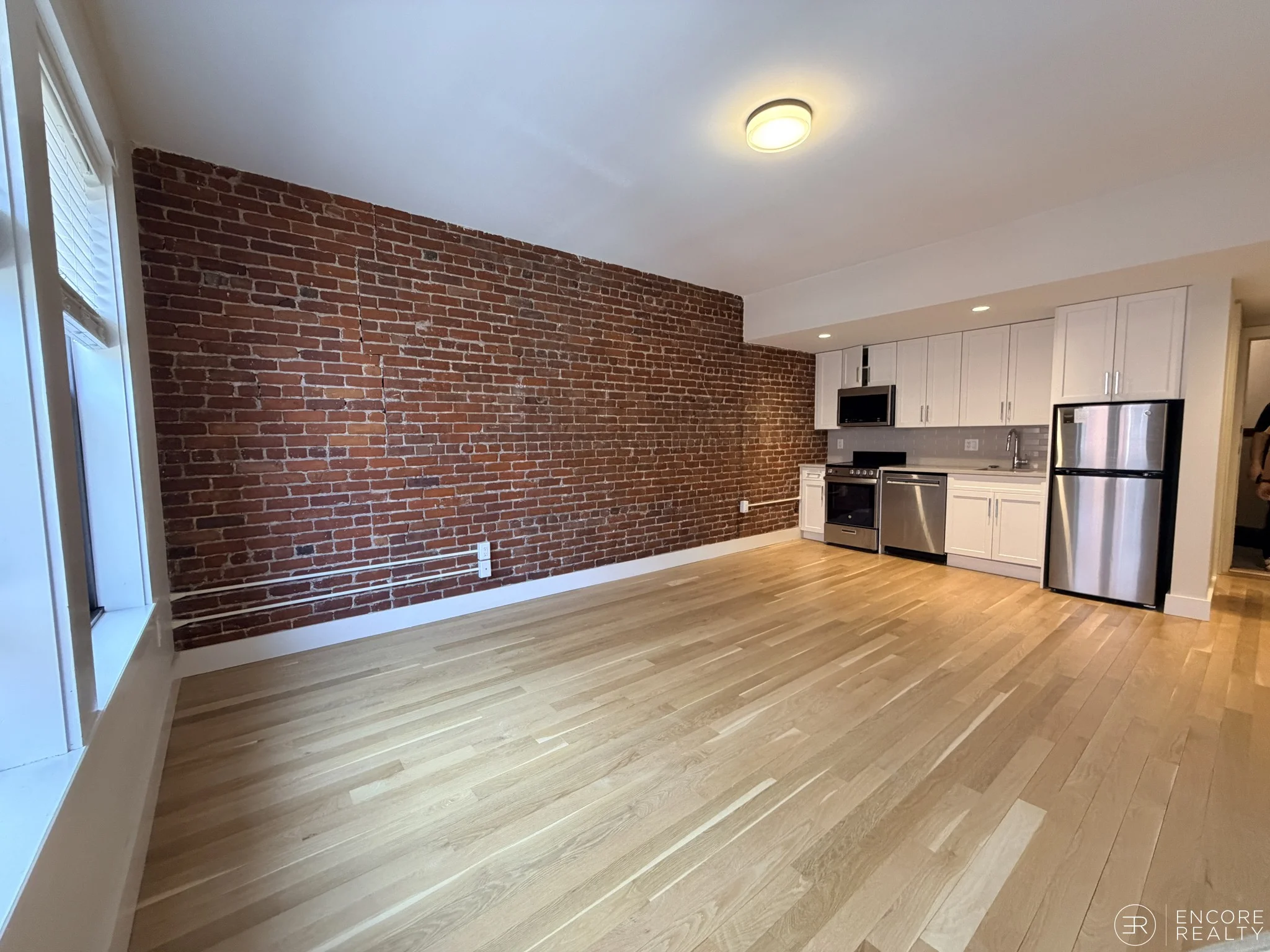 9 Sewall Ave, Coolidge Corner