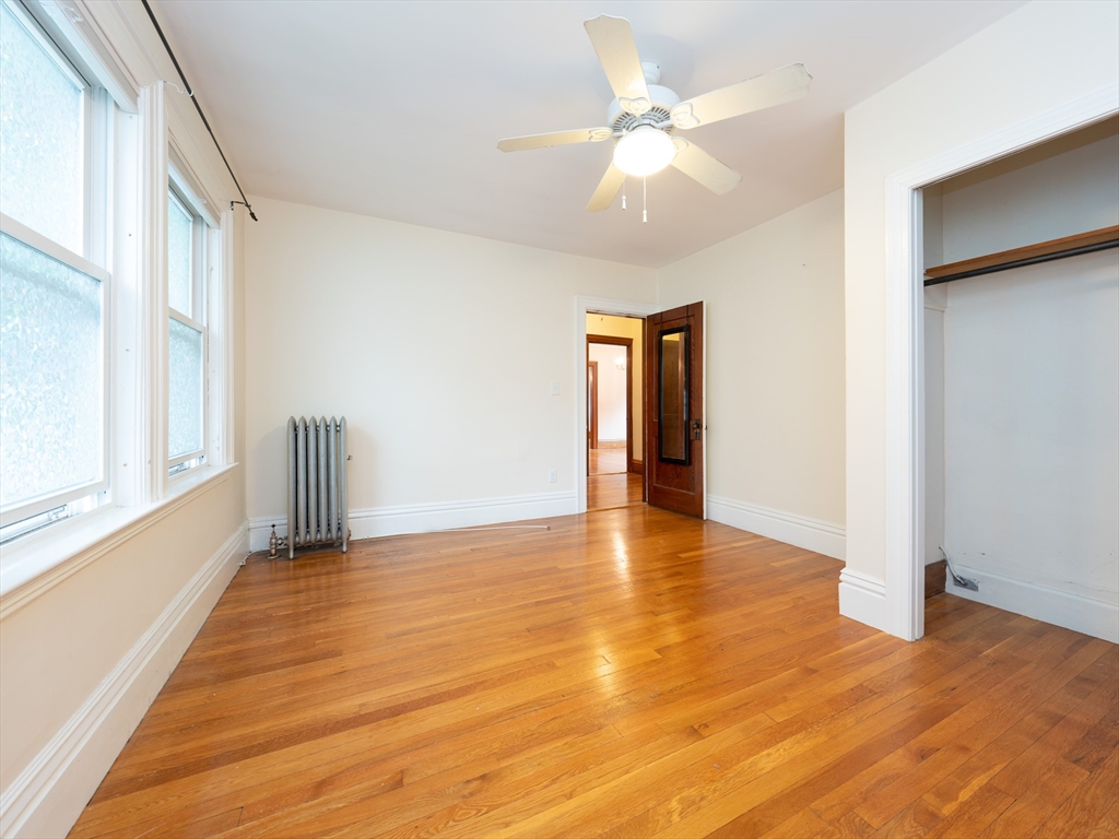 32 Rangeley Rd, Arlington