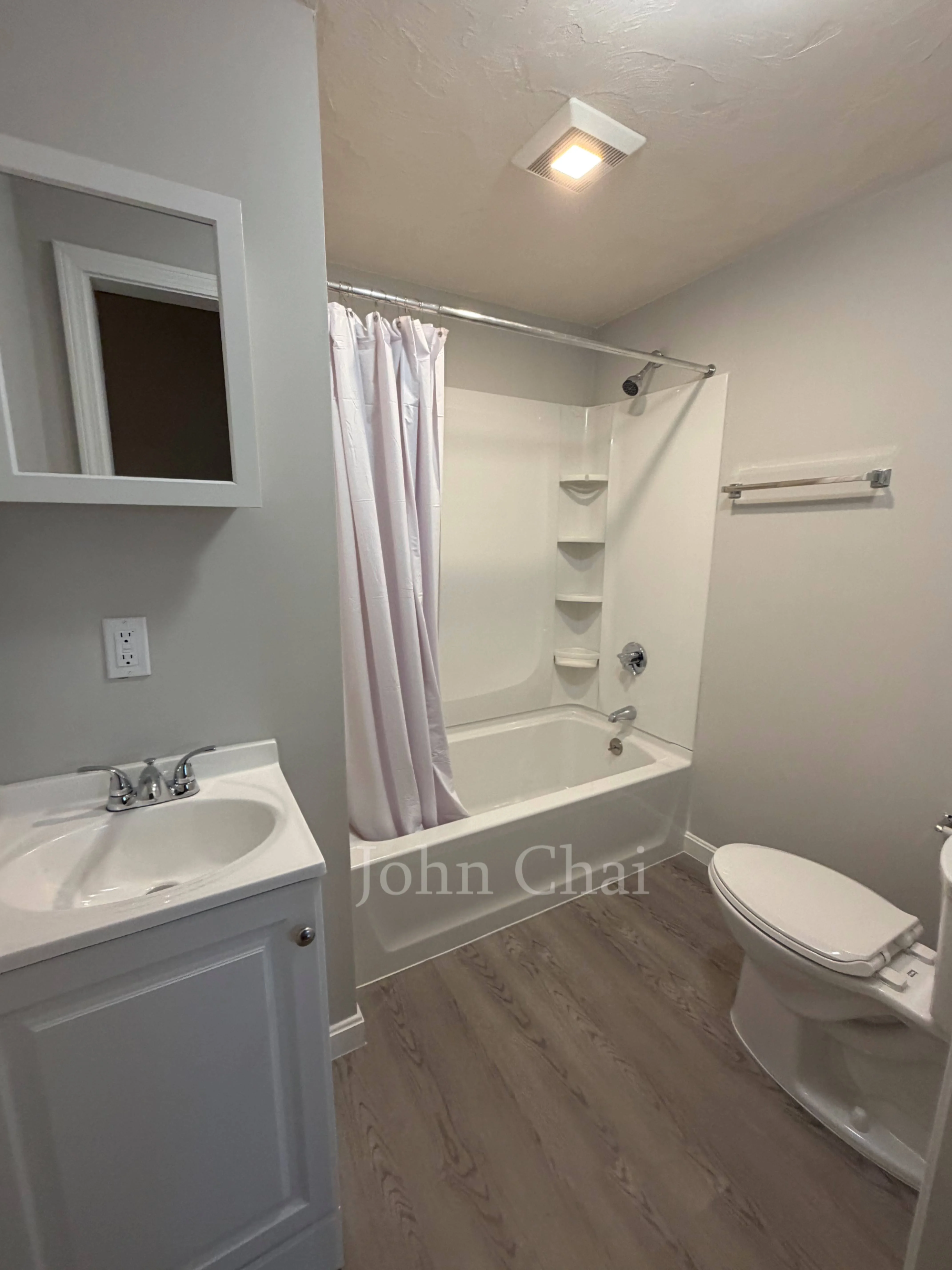 90 Cypress St, Emerson Gardens