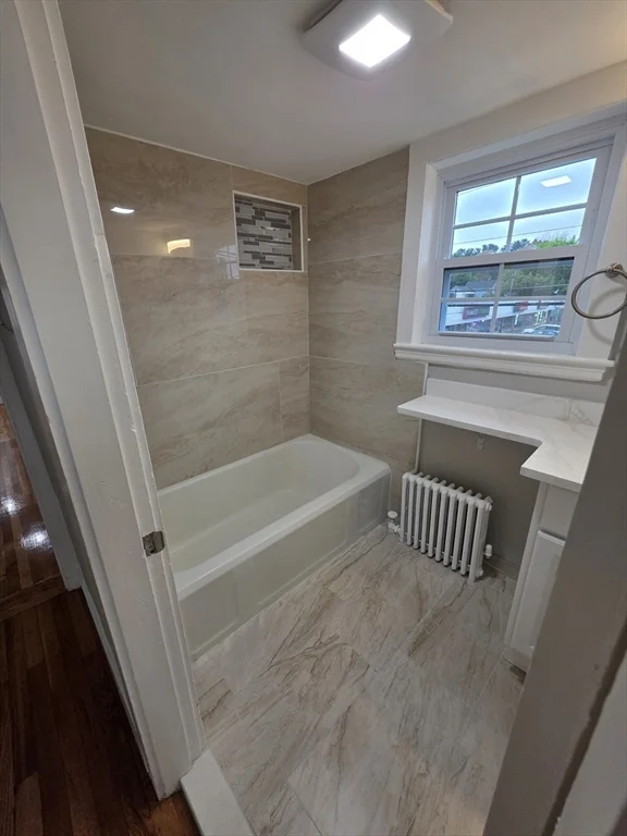154 Pleasant St, Marlborough