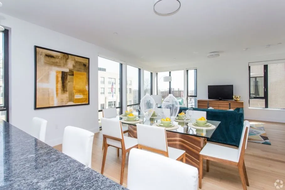 1480 Tremont St, Mission Hill