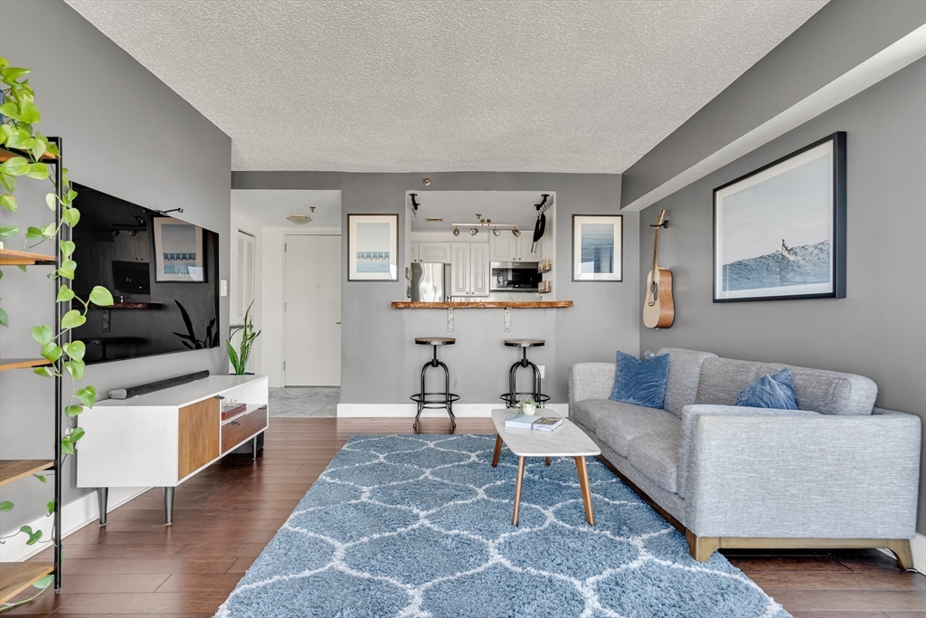 15 N Beacon, Allston