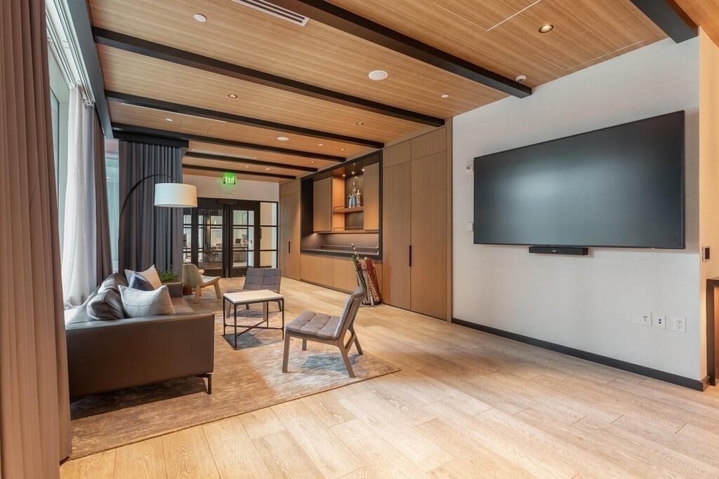 131 Seaport Blvd, Seaport District