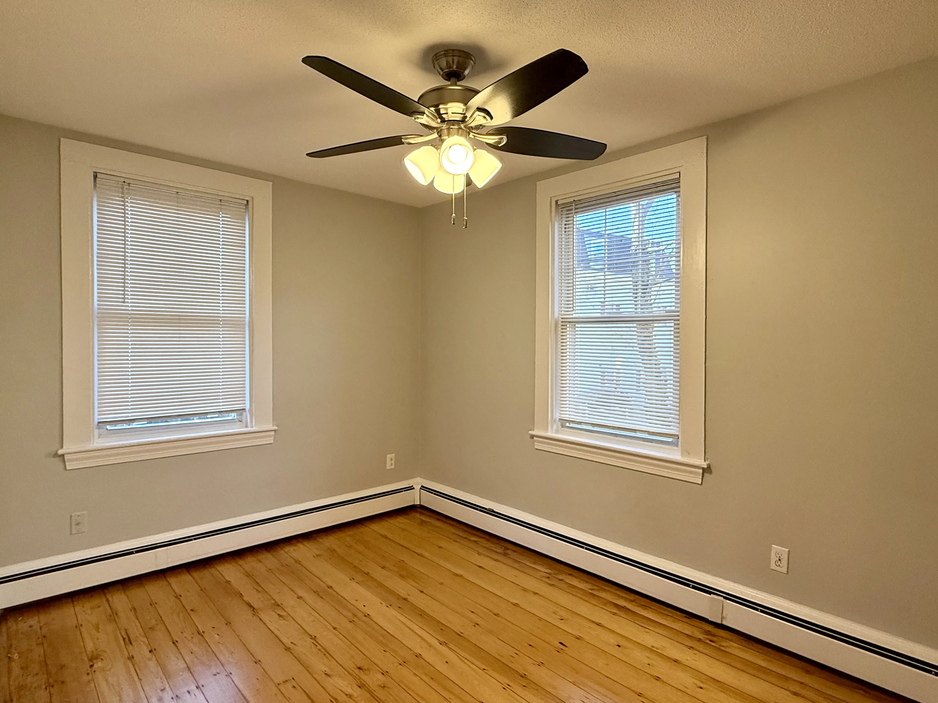 20 Roberts St, Brookline