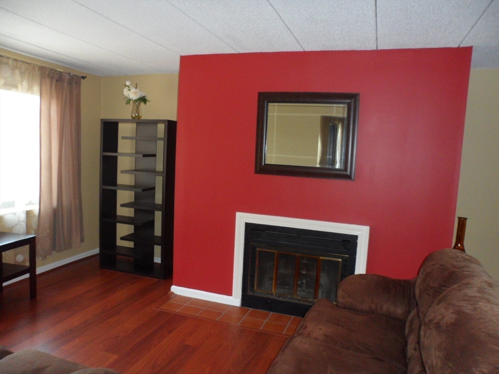 85 Brainerd Rd, Brighton