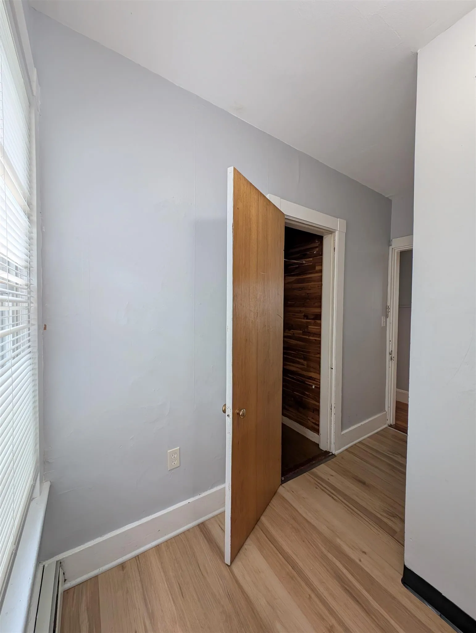 322 Beacon St, Ward Two