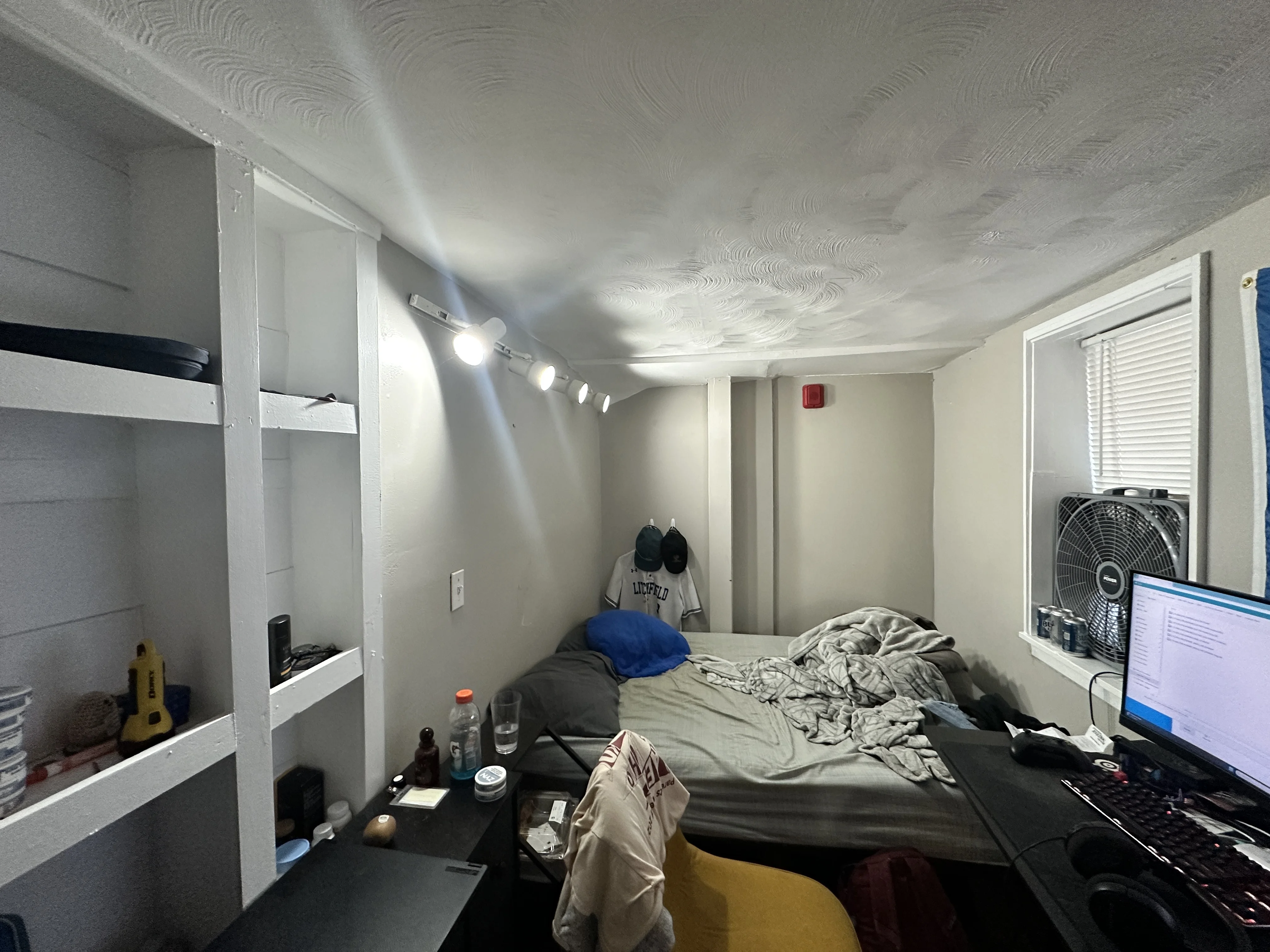 586 Columbus Ave, Roxbury