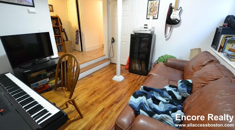 11 Saint Lukes Rd, Brighton