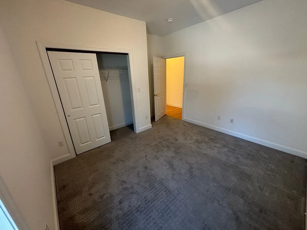 501 Autumn Ridge Dr, Ayer