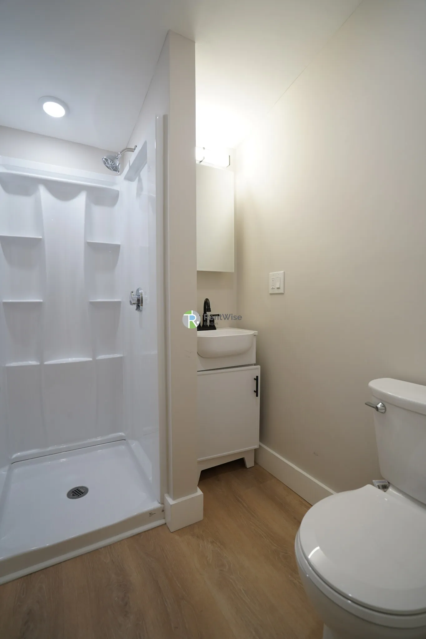 142 Dorchester St, South Boston