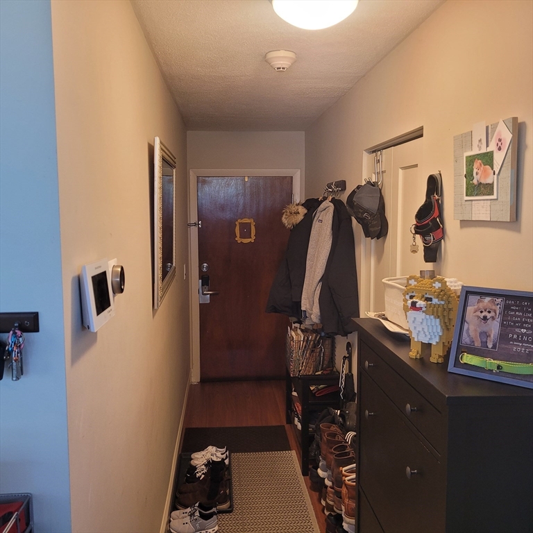 935 Washington St, Newtonville