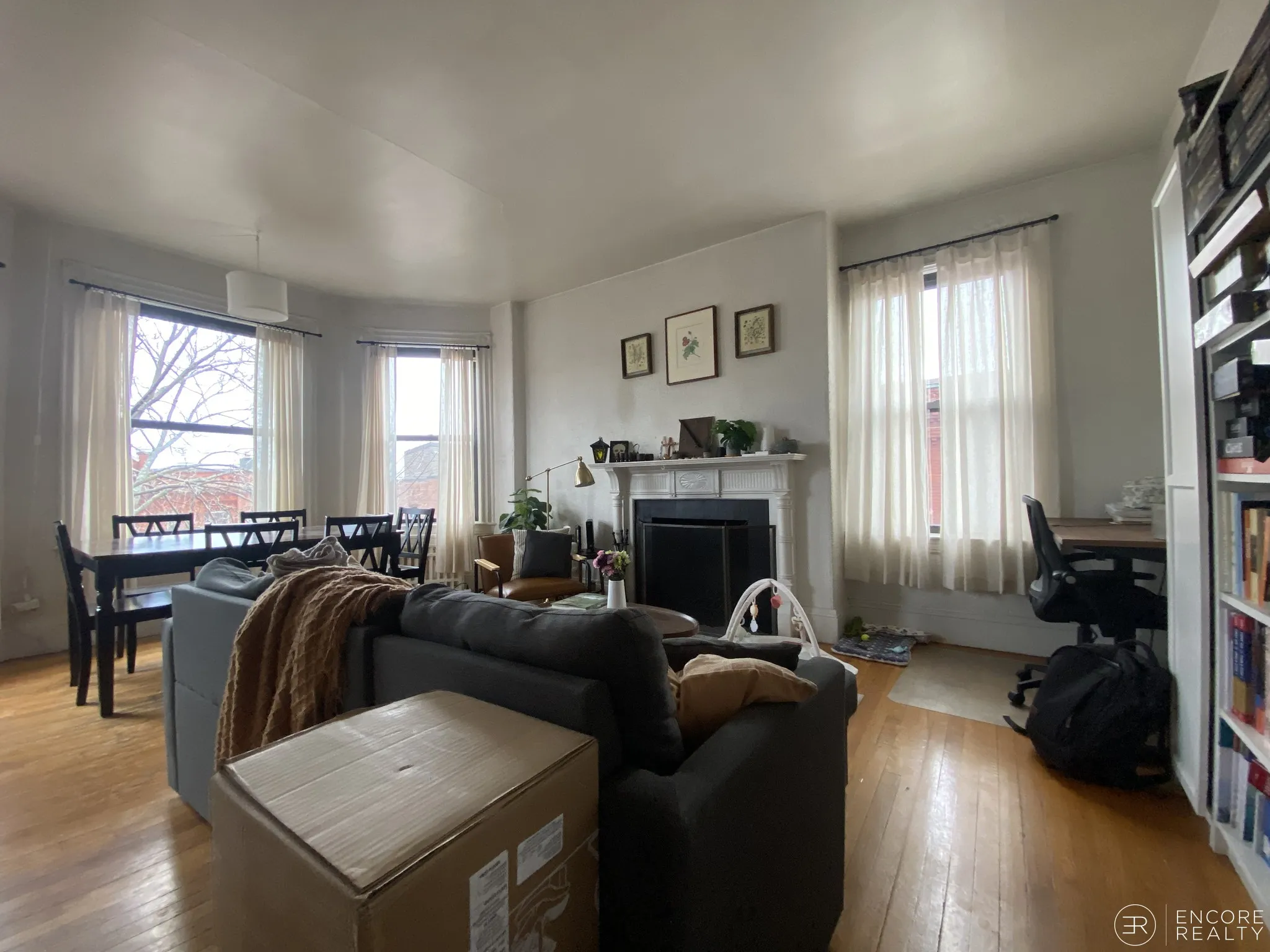 16 Davis Ave, Emerson Gardens