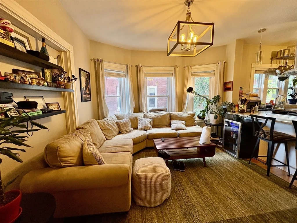 8 Cherry St, Spring Hill