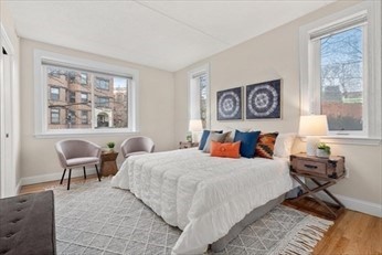 51 John St, Brookline