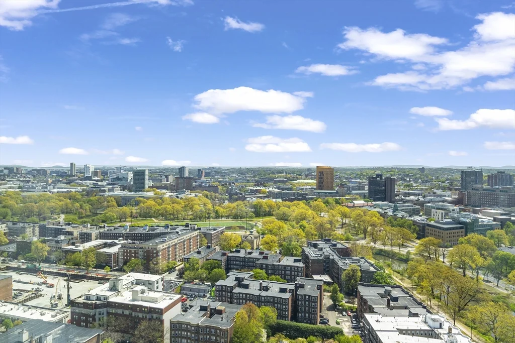 188 Brookline Ave, Fenway