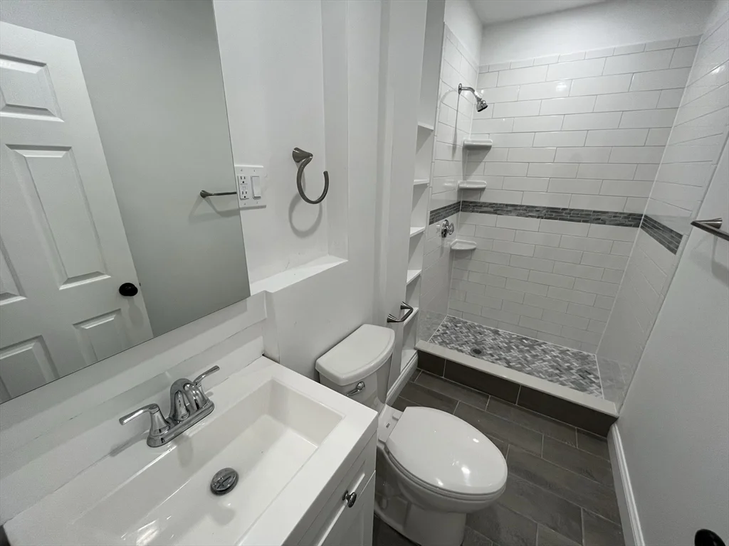 110 Old Harbor St, South Boston
