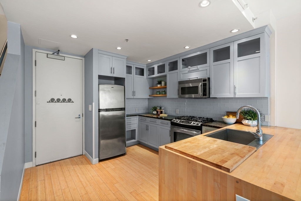 251 Heath St, Jamaica Plain