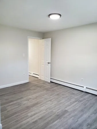 580 Cummins Highway, Mattapan