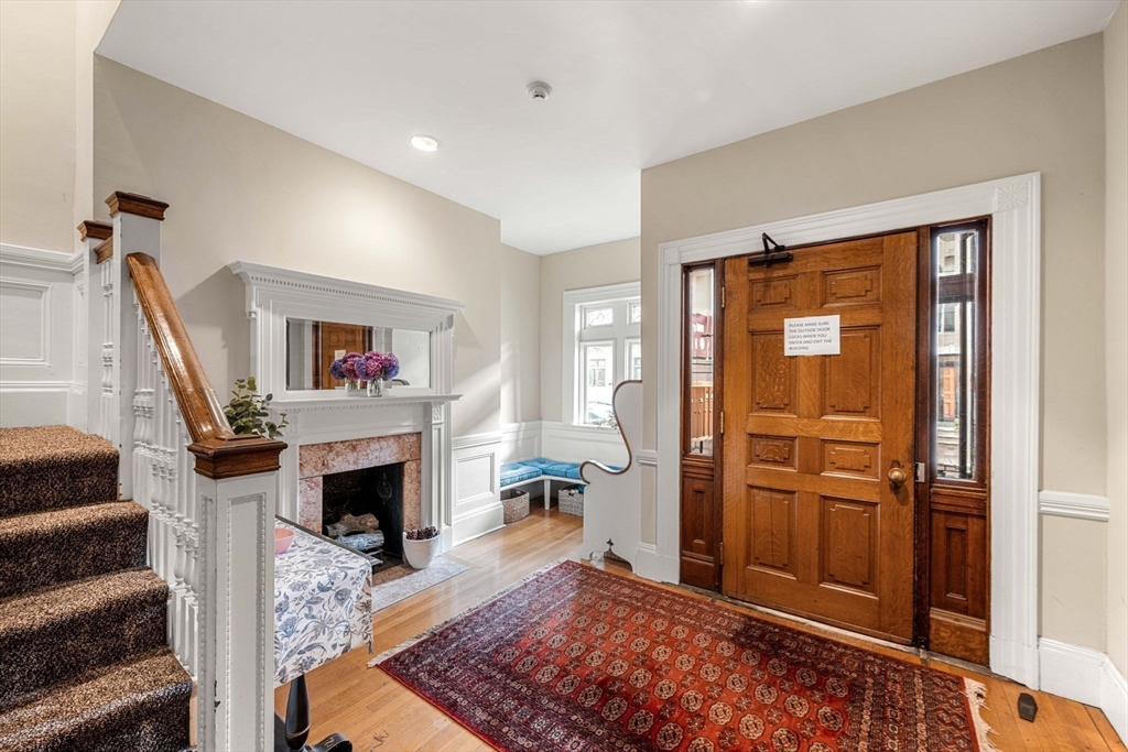 12 Keswick St, Fenway