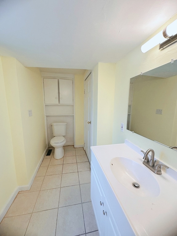 4 Harrison St, Natick