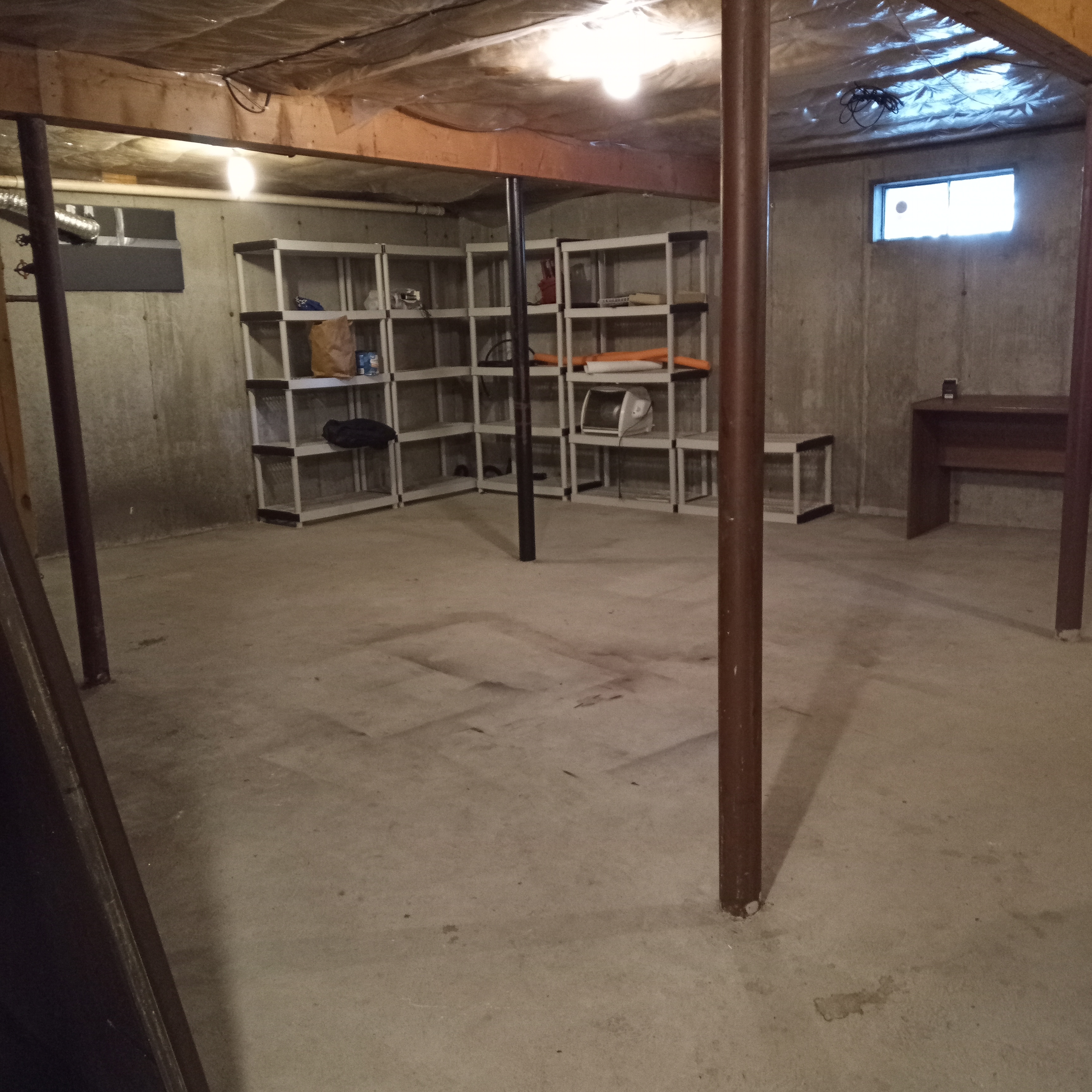 3 bed, 1.5 bath apartment for rent at 190 Arlington St Unit 2, Quincy — photo 4 of 10
