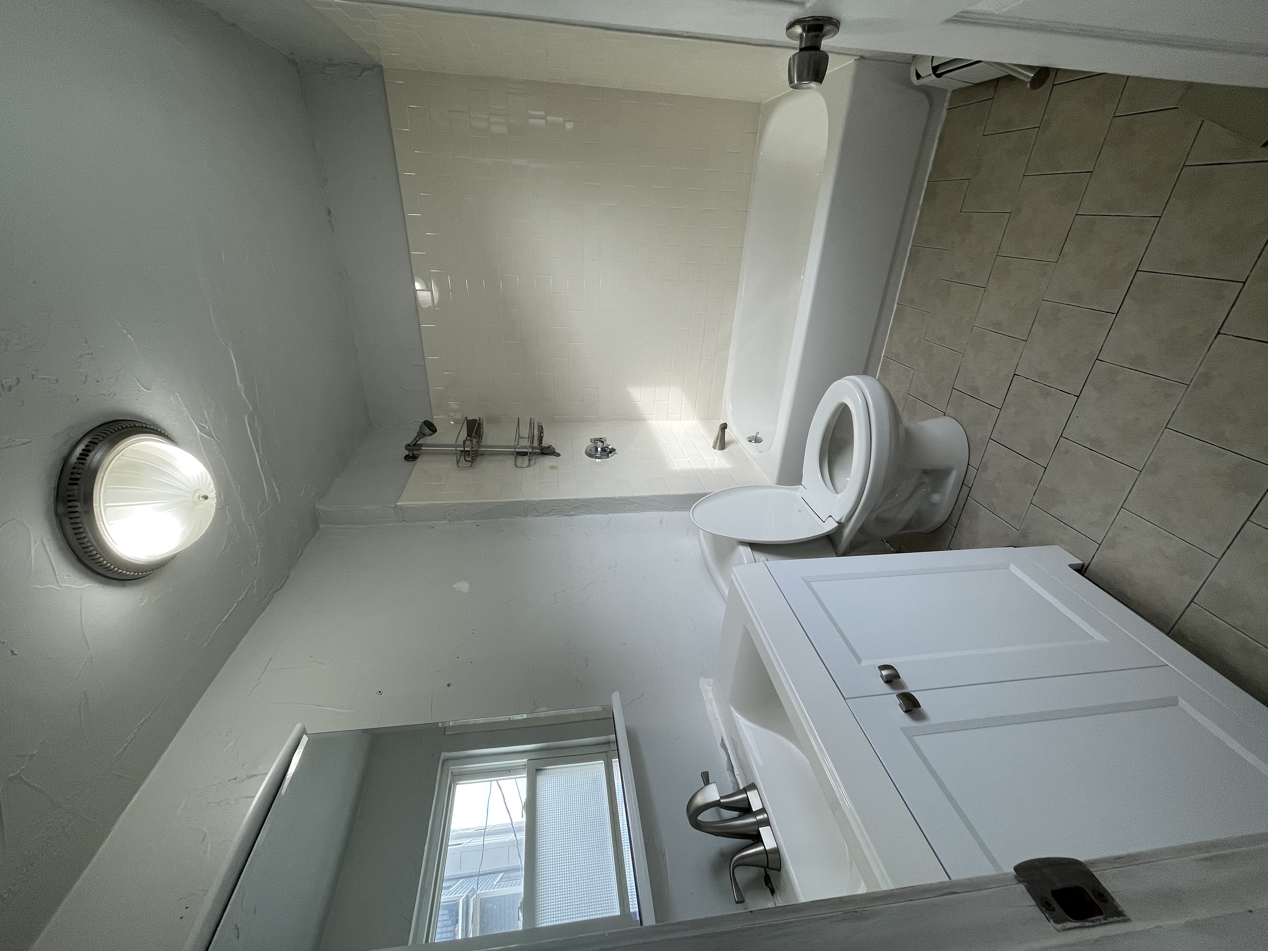 2 bed, 1 bath apartment for rent at 30 Murdock St Unit 2, Ball Square — photo 8 of 10