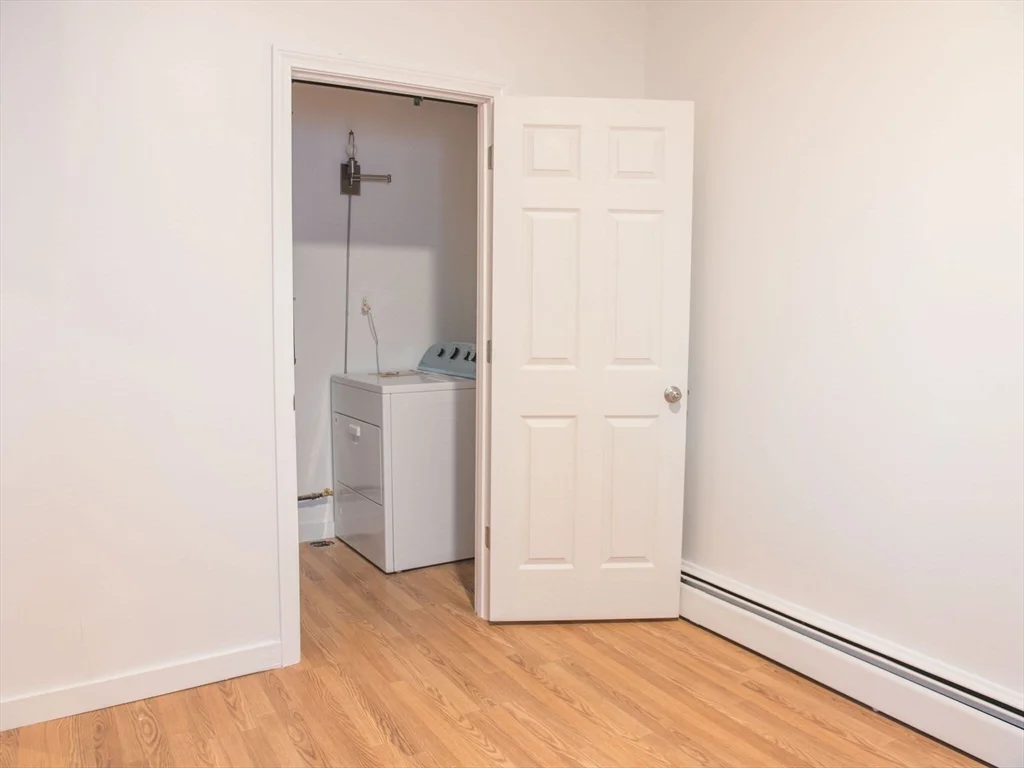 186 Emerson St, South Boston