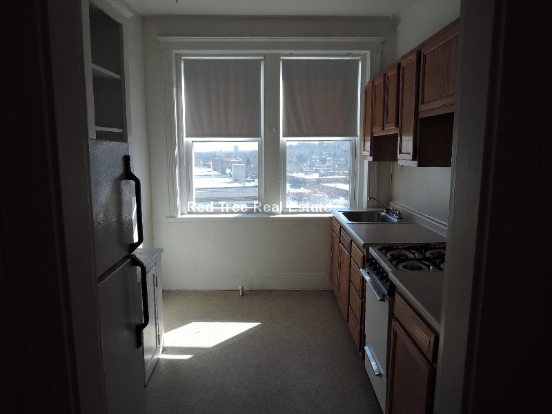 1810 Commonwealth Ave, Brighton