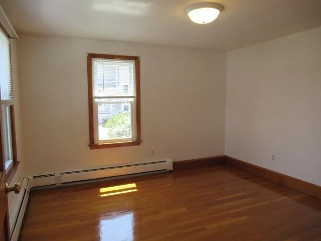 43 Pleasant St, Gloucester